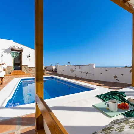 Casa Herrero Tatil Evi